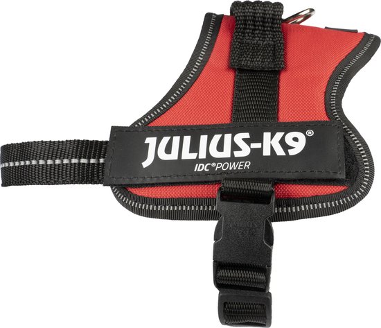 Rood Julius-K9 IDC®POWER hondentuig met zwarte gespen en reflecterende rand.