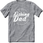 Fishing Dad - Vissen T-Shirt | Grappig Verjaardag Vis Hobby Cadeau Shirt | Dames - Heren - Unisex | Tshirt Hengelsport Kleding Kado - Donker Grijs - Gemaleerd - M