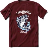 Fishing - Vissen T-Shirt | Grappig Verjaardag Vis Hobby Cadeau Shirt | Dames - Heren - Unisex | Tshirt Hengelsport Kleding Kado - Burgundy - M