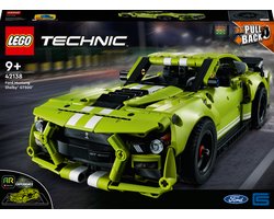 foto van LEGO Technic Ford Mustang Shelby GT500 - 42138
