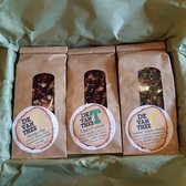 Zomer Thee Pakket - 3 soorten zomerse theesmaken incl theelepel/zeef