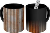 Magische Mok - Foto op Warmte Mokken - IJzeren structuur met roestende golfplaten - Magic Mok - Beker - 350 ML - Uitdeelcadeautjes