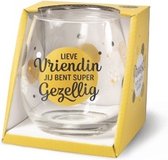 Wijnglas - Waterglas - Lieve Vriendin - Gevuld met een toffeemix - In cadeauverpakking met gekleurd lint