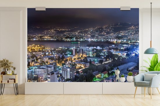 Behang - Fotobehang Avondfoto van Beiroet in Libanon - Breedte 600 cm x hoogte 400 cm - Nr1Wallpaper