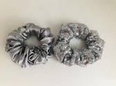Set van 2 Satijn & Pailletten Scrunchies - Zilver grijs