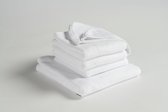 MAROYATHOME - UNO - Badtextielset - 3 handdoeken 50x100 cm, 1 badlaken 70x140 cm, 1 GRATIS haarhanddoek 26x54 cm - Biologisch en Fairtrade katoen - Wit