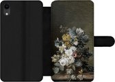 Bookcase Geschikt voor iPhone XR telefoonhoesje - Stilleven met bloemen - Oude meesters - Schilderij - Met vakjes - Wallet case met magneetsluiting