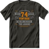 74 Jaar Legend T-Shirt | Goud - Zilver | Grappig Verjaardag Cadeau | Dames - Heren | - Donker Grijs - XXL