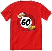 60 Jaar Hoera Verkeersbord T-Shirt | Grappig Verjaardag Cadeau | Dames - Heren | - Rood - 3XL