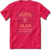 90 Jaar Legendarisch Gerijpt T-Shirt | Grijs - Ivoor | Grappig Verjaardag Cadeau | Dames - Heren | - Roze - L