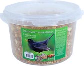 Boon 4-seizoenen strooivoer muesli, emmer a 2.5 liter. - afmeting - 12,5 x 22,0 x 20,0 cm - gewicht - 1,108kg