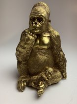 Gouden gorilla met kleintje