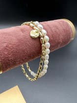 Biba / armband / setjes armbanden / parel armban / goud en wit kleurig