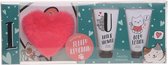 Cadeauset - Valentijn - Fluffy sleutelhanger - Bath & douche - Body lotion - Vanille - Cadeautip - Valentijnsdag