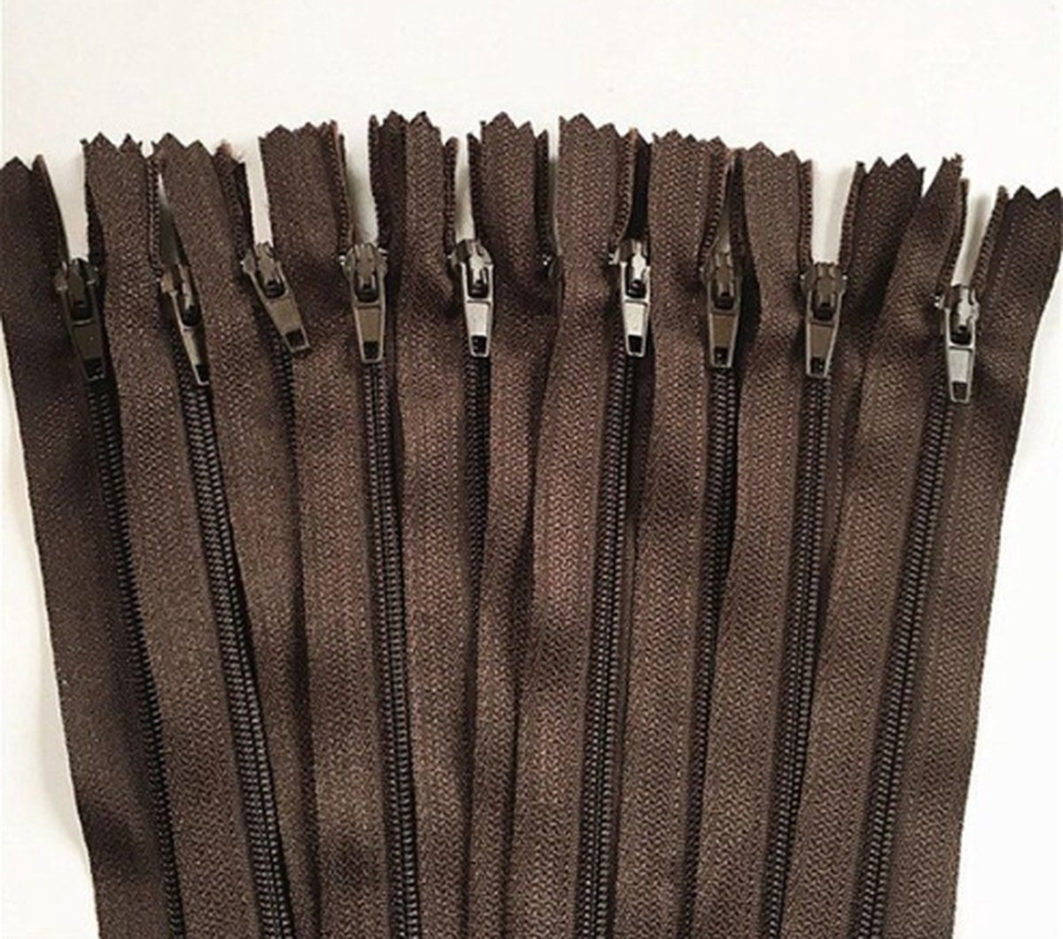 Close end rits 7,5 cm - coffee - 2 stuks