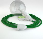 LEDatHOME – 3 meter “Zwerfsnoer” brengt licht waar jij het wilt. – Schakelaar op E27 witte fitting. RM06 Groen.