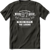 97 Jaar Legend T-Shirt | Zilver - Wit | Grappig Verjaardag en Feest Cadeau | Dames - Heren - Unisex | Kleding Kado | - Donker Grijs - XL