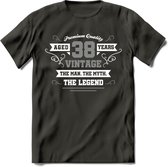 38 Jaar Legend T-Shirt | Zilver - Wit | Grappig Verjaardag en Feest Cadeau | Dames - Heren - Unisex | Kleding Kado | - Donker Grijs - XL