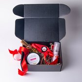 Rose Care Box - Natuurlijke Cosmetica met Rozenwater 60ml + Gezichtsmasker 200g + Lippenbalsem 10g + Arganolie 30ml – Giftset – Verjaardag –  Cadeau tip –  Vrouw –  Moederdag pakke