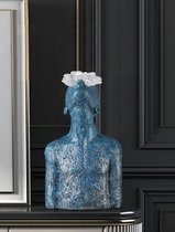 BaykaDecor - Exclusief Beeld Man Met Kristal Bloem - Kunst - Woondecoratie - Cadeau - Slaapkamer Decor - Art - Blauw Steen - 20 cm