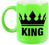 1x Cadeau King beker / mok -  fluor neon groen met zwarte bedrukking - 300 ml keramiek - neon groene bekers