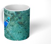 Mok - Boot op turquoise water - 350 ML - Beker - Uitdeelcadeautjes