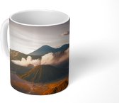 Mok - Vulkaan Bromo tijdens zonsopgang - 350 ML - Beker - Uitdeelcadeautjes