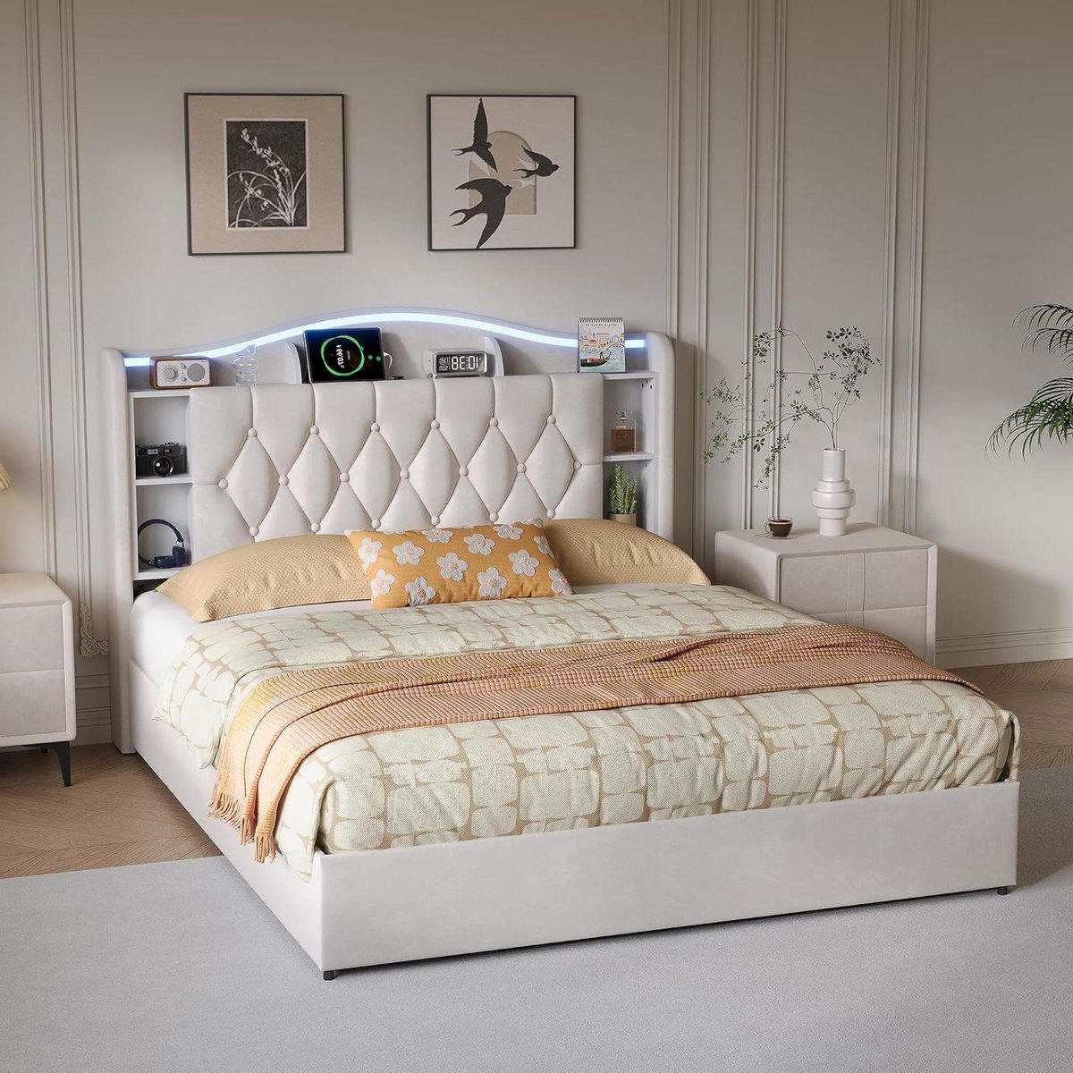Gestoffeerd Bed - Tweepersoonsbed - Opbergen - Met LED en USB - 140 x 200 cm - Beige