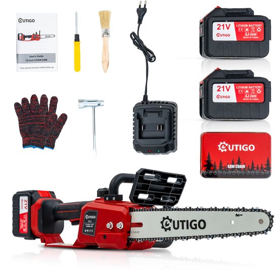 Rode OUTIGO kettingzaag met 21V accu, oplader, zaagketting, handschoenen, schroevendraaier, borstel en handleiding.