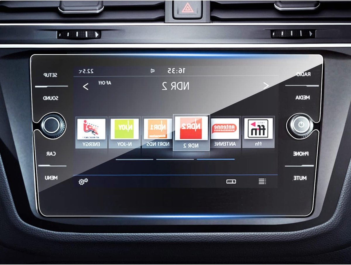 Compatibele Navigatiescherm Bescherming voor VW Tiguan MK2 AD1 en B8 Passat – 8 inch GPS Transparante Film, Krasbestendig en Vingerafdrukbestendig