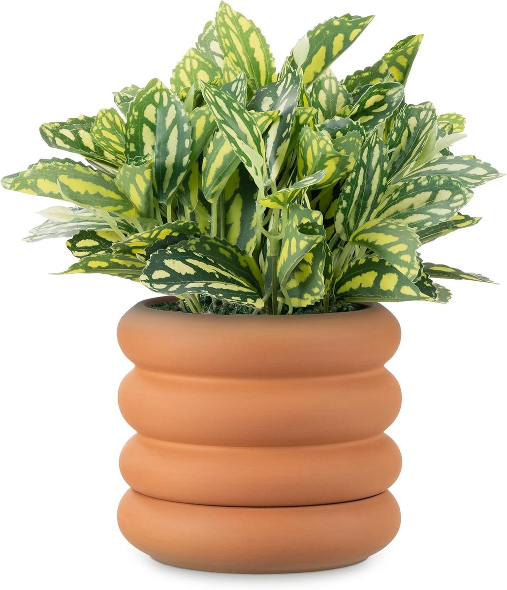 Famanu – Terracotta bloempot met schoteltje, 16 cm diameter, 14 cm hoog, geribbeld design voor binnen