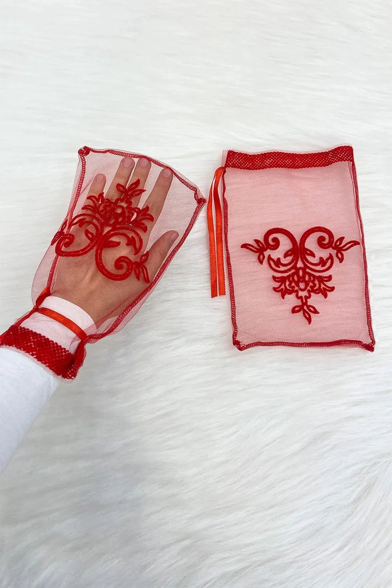DFA Elegante Rode Henna Handschoenen / Kına Eldiveni - Van Tule met Sierlijk Motief - Henna Feest Accessoires - 1 Paar
