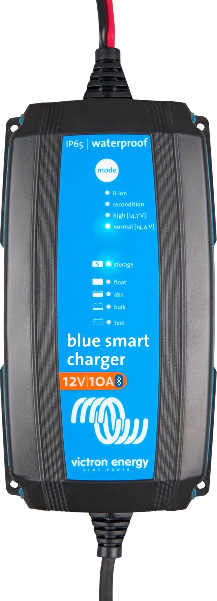 Victron Blue Smart Charger IP65 12/10 + DC connector