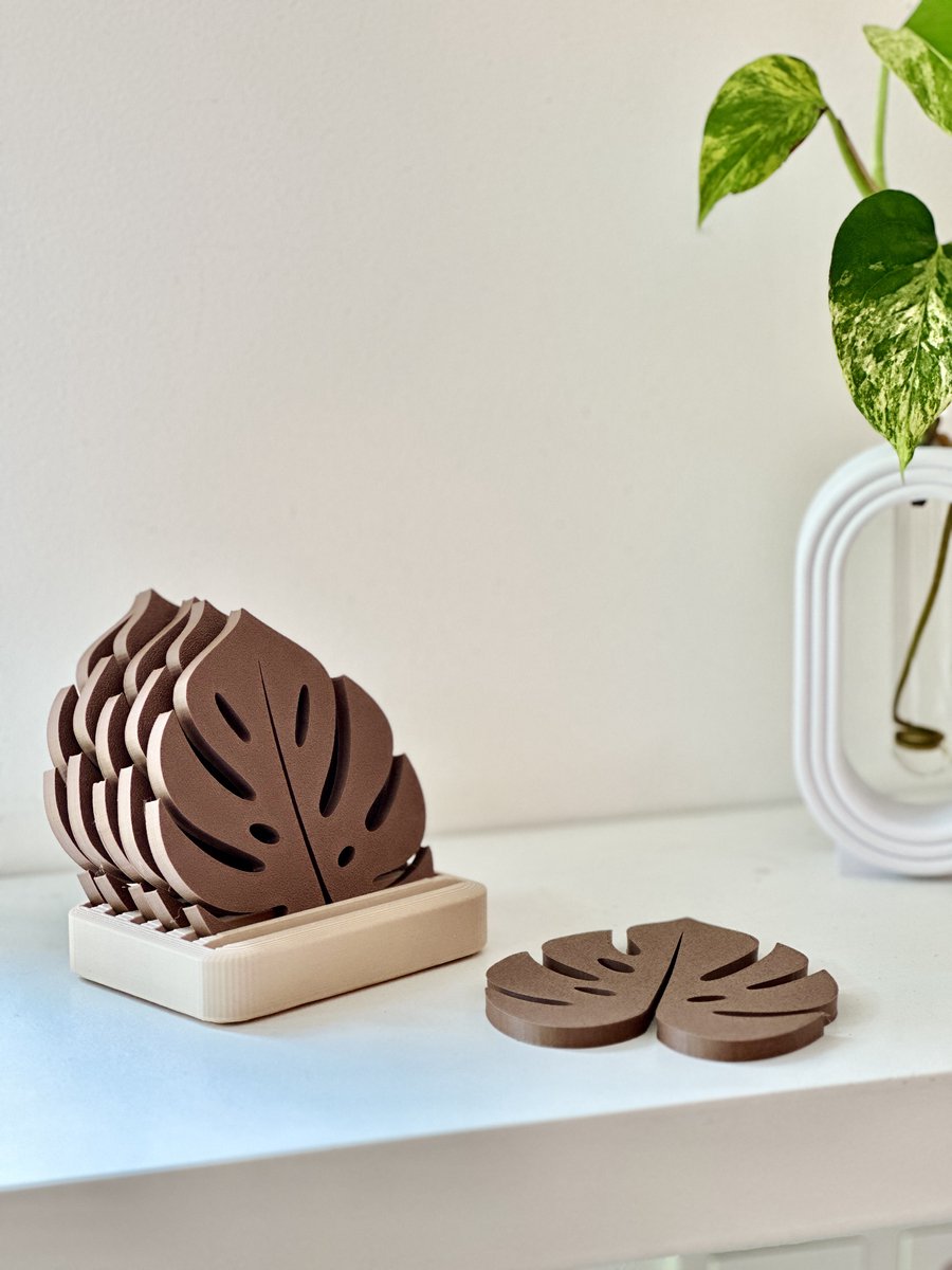 LEAFLA Monstera Onderzetters Set – 3D Geprint Bio-Based PLA | Onderzetters voor Glazen | Onderzetters Design | Set van 6 met Houder | Tafelonderzetters | Cadeau Plantenmensen