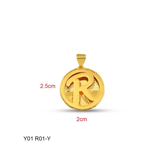 Gouden, ronde hanger met de letter R in het midden. Afmetingen 2.5cm x 2cm.
