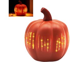Herfstdecoratie met verlichte pompoen voor Halloween, sfeervolle tuin- en binnenverlichting, glazen windlicht en sterrenlicht