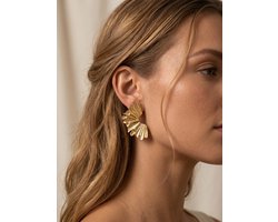 Top 10 Oorbellen 2026: Lundholm Aukje Oorbellen Dames Goudkleurig Grote Statement Oorknoppen Bloem – Premium Stainless Steel Jewellery – Grote Statement Bloem Oorbellen – Bruiloft Oorbellen Feest Oorknoppen Goud – 6 x 3.3 cm – my Scandinavisch Design