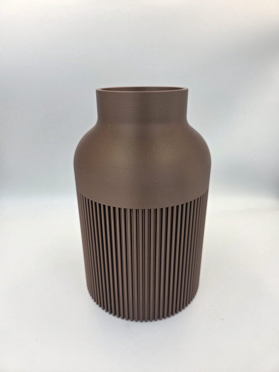 Vaas - 3D - 22cm - Metallic koperbruin 13800