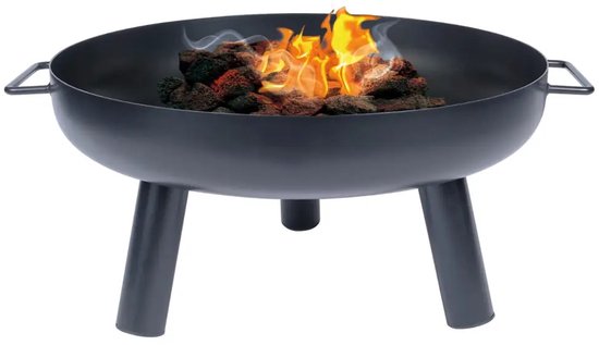 Zwarte metalen vuurkorf met drie poten, brandend met kolen.