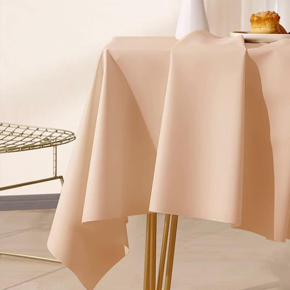 PVC Tafelkleed - Afwasbaar Kleed - Tafel Beschermen - Effen Grijs Design - 120 x 180 cm - Grijs