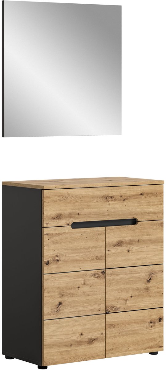 Canu garderobe opstelling eiken decor.
