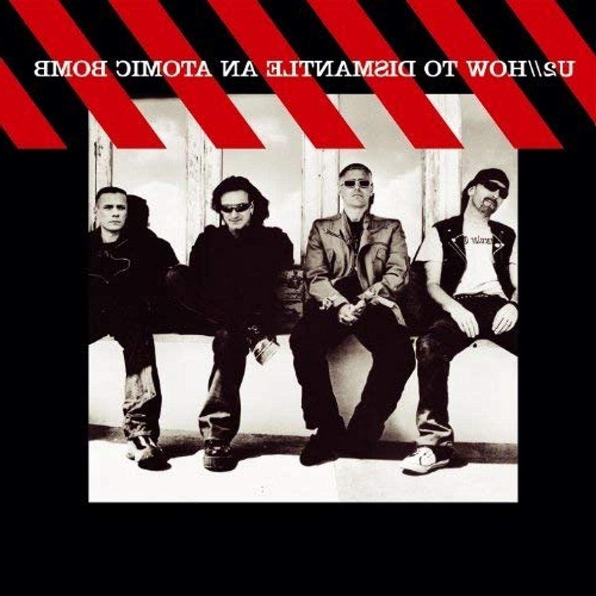 Atomic Bomb CD - U2 Album - Muziek Luisteren - SHM-CD Japan Import - 13.5 x 13.4 cm - Niet gespecificeerd
