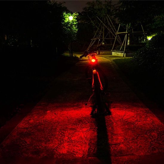 Fiets Achterlicht - Fietslamp Nacht Rijden - Veilig Fietsen - Intelligente Remfunctie - 15 Lumen - Blauw — afbeelding 4