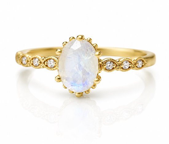 Natuursieraad - goldplated maansteen ring 19.00 mm - luxe edelsteen sieraad - handgemaakt oorbellen