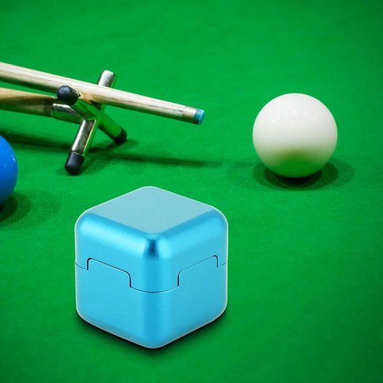 Krijthouder Keu - Biljart Accessoire - Spel Verbetering - Magnetisch Sluiting - Compact Formaat - Blauw — afbeelding 2