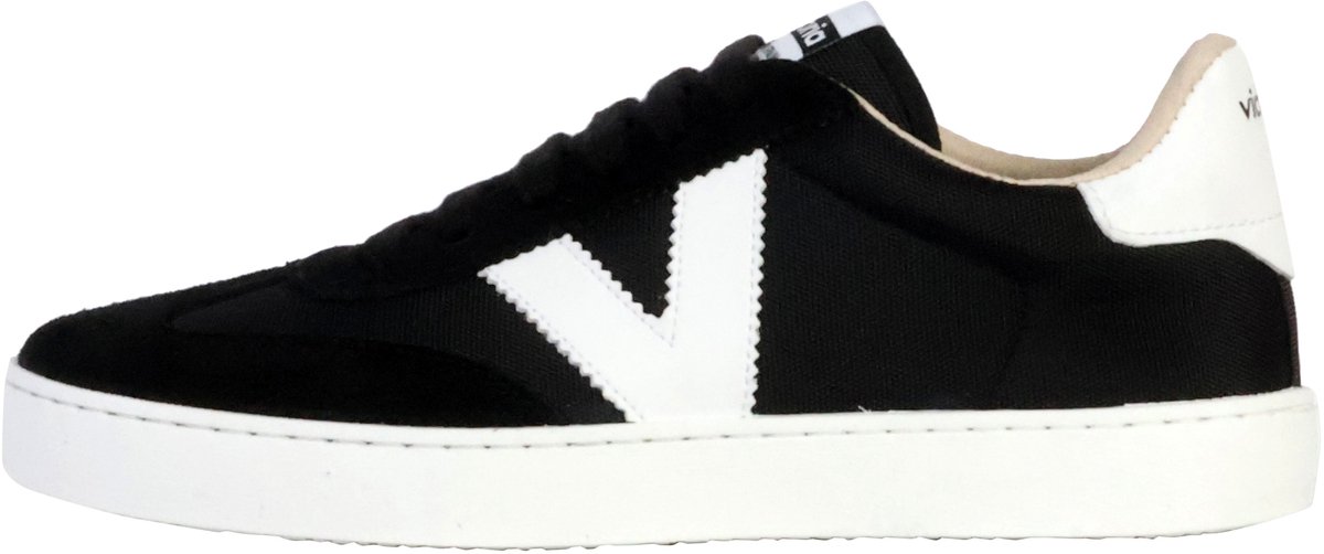 Lage leren sneakers