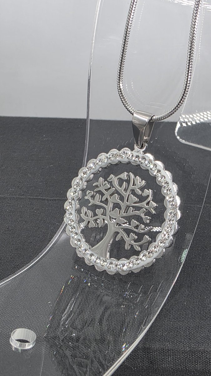 Hanger - Ø 3.5 cm - Rond - Levensboom - met ketting L 45 cm - RVS - Prachtig design hanger met een opengewerkt patroon van Levensboom, omringd door een rand van zirkonia-stenen.