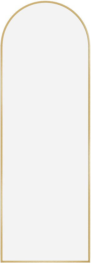 Staande spiegel met een gouden boogvormig frame tegen een witte achtergrond.