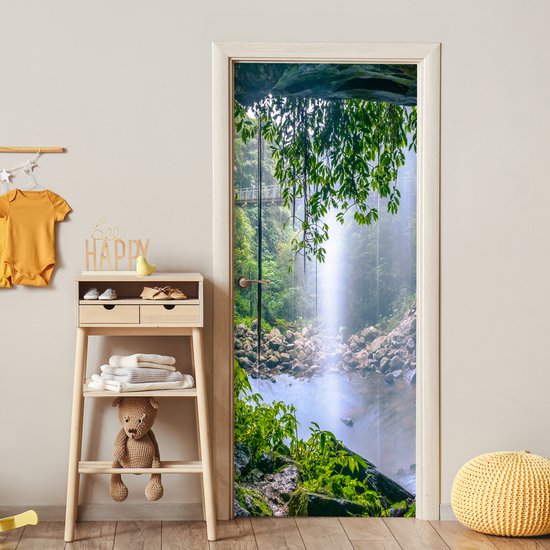 Deurposter 80x205 cm - Deursticker Jungle - Regenwoud - Water - Waterval - Planten - Meubelfolie zelfklevend - Deurfolie woonkamer - Interieurfolie fotobehang - Deur plakfolie - Deurstickers - Deurbehang sticker - Kamer decoratie