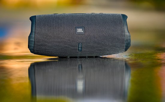 JBL Charge Essential 3 - Draagbare Bluetooth Speaker - Waterdicht